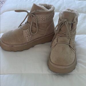 Beach by Matisse Tan Winter Boots with Quilted Detail and Durable Sole